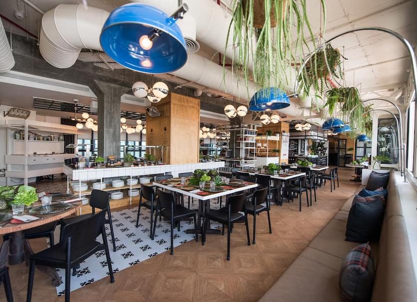 Restaurant Photo