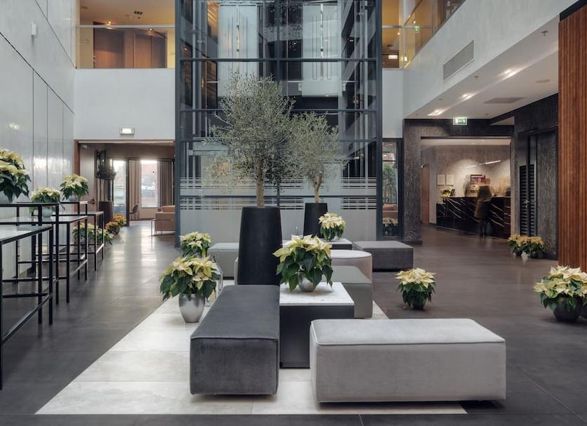 Lobby Photo