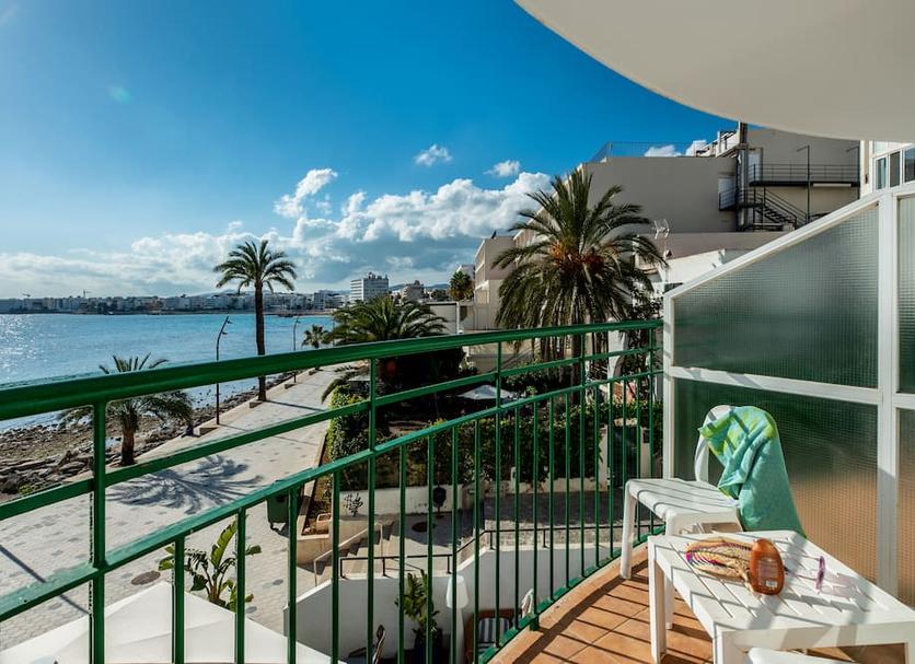 Balcony Photo