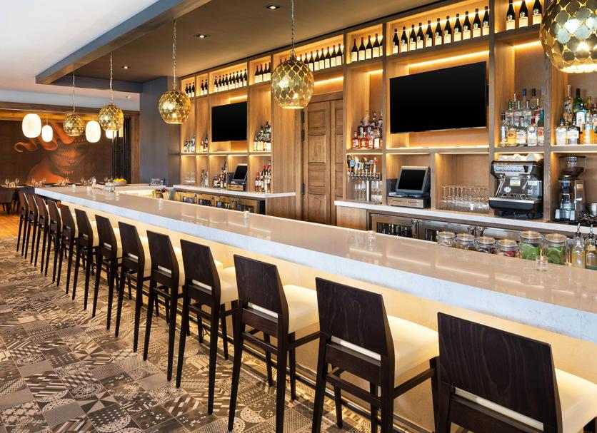 Bar Photo