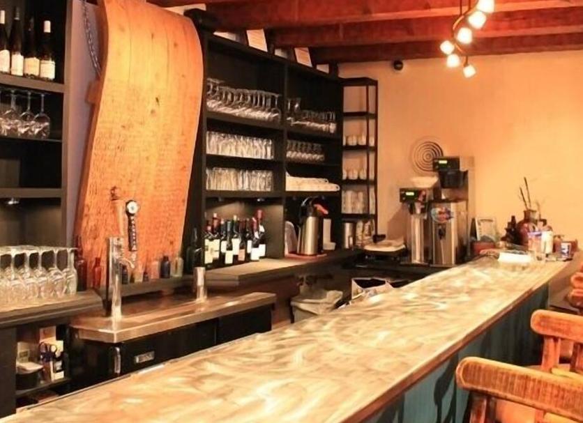 Bar Photo