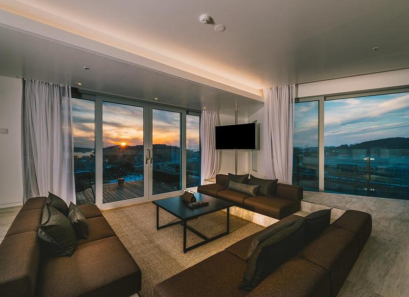 Living room Photo