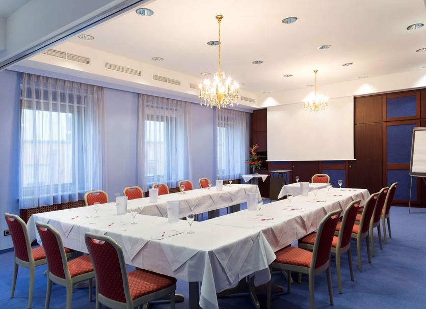 Conference room Photo