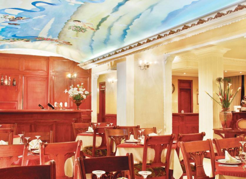Restaurant Photo