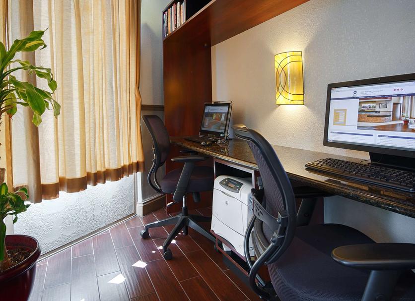 Business center Photo