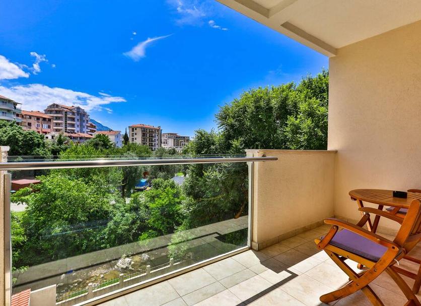 Balcony Photo