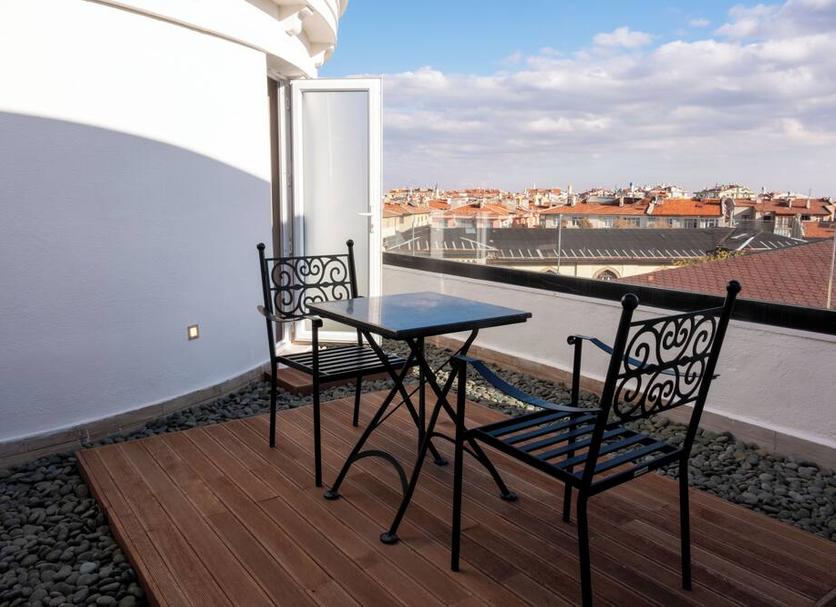 Balcony Photo