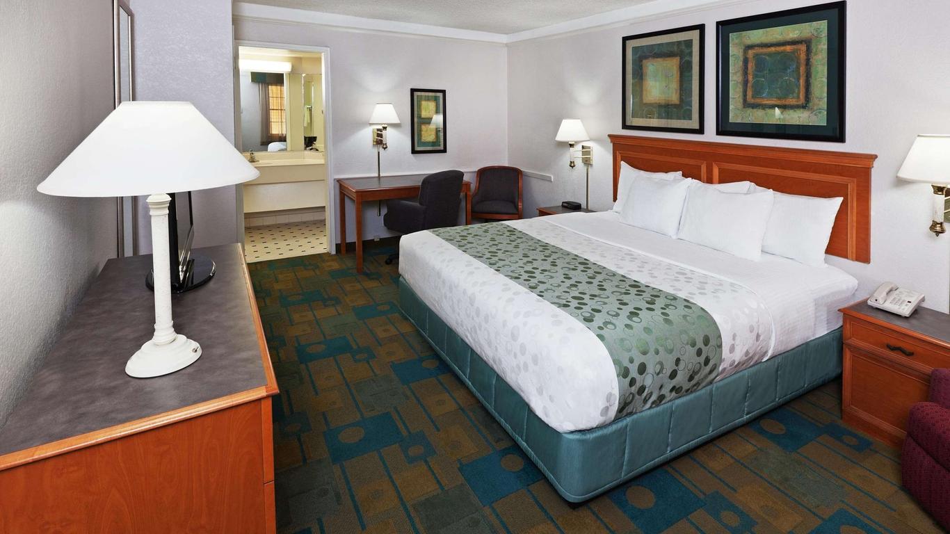 La Quinta Inn by Wyndham Austin Oltorf