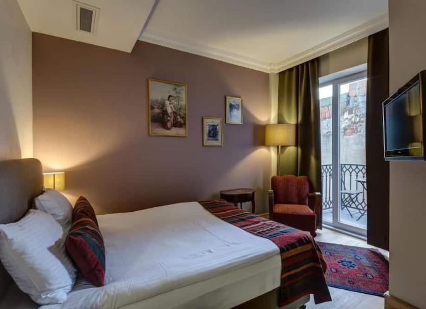 Bedroom Photo