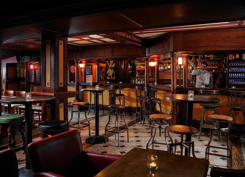 Bar Photo