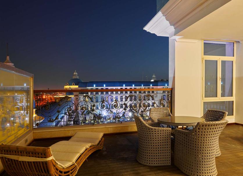 Balcony Photo
