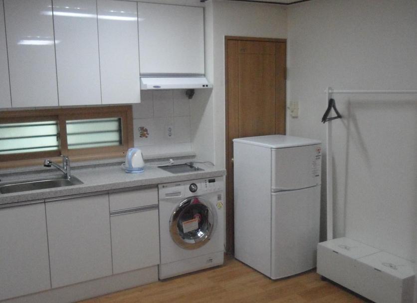 Kitchen Photo