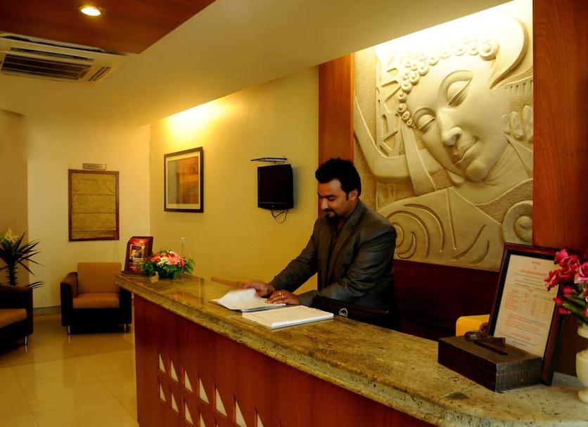 Front desk Photo