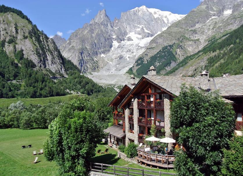 Outdoors view Photo