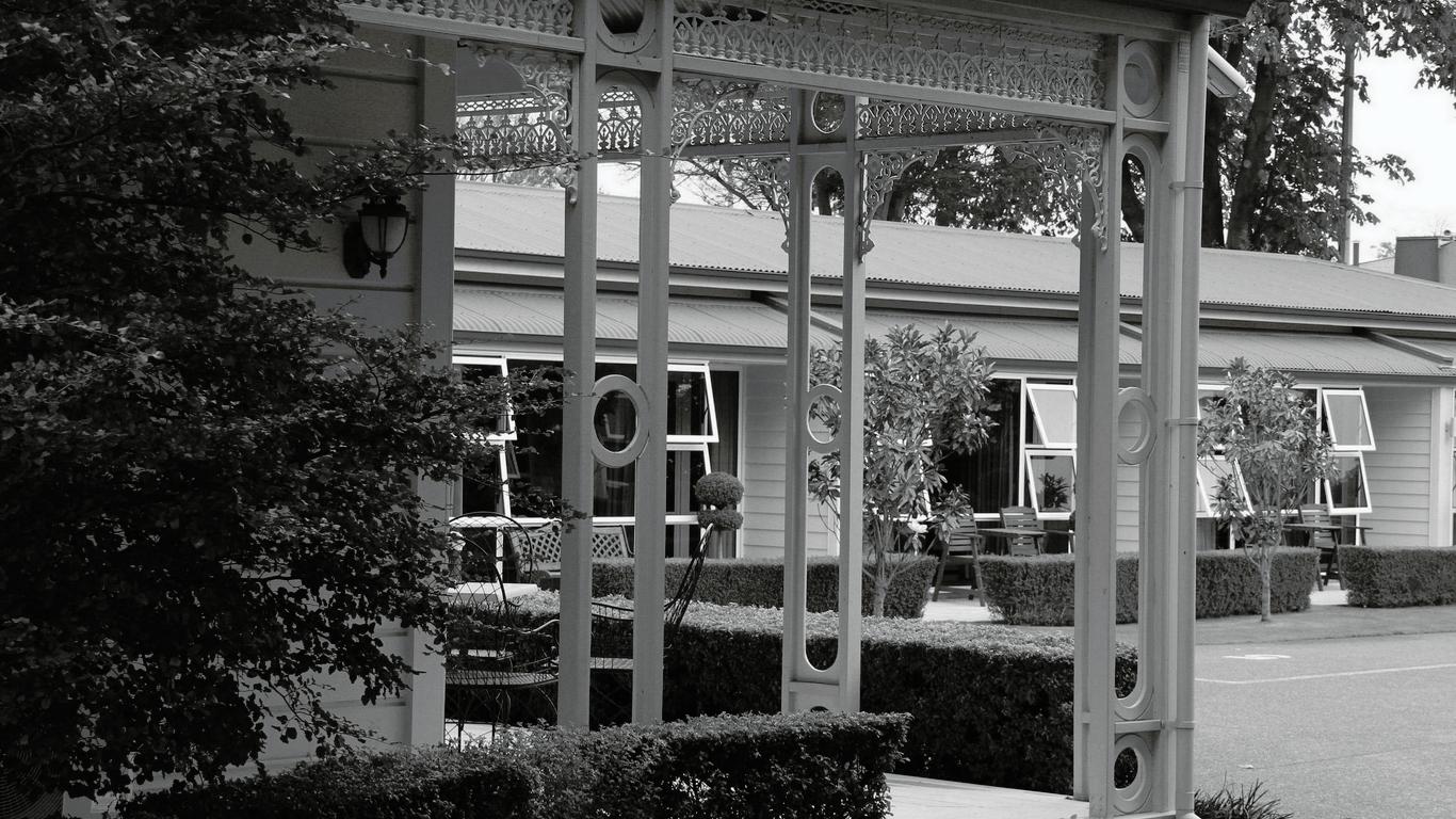 Merivale Manor