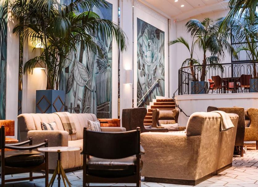 Lounge Photo