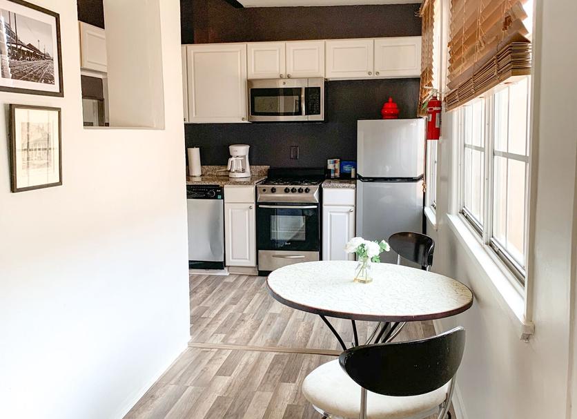 Kitchen Photo