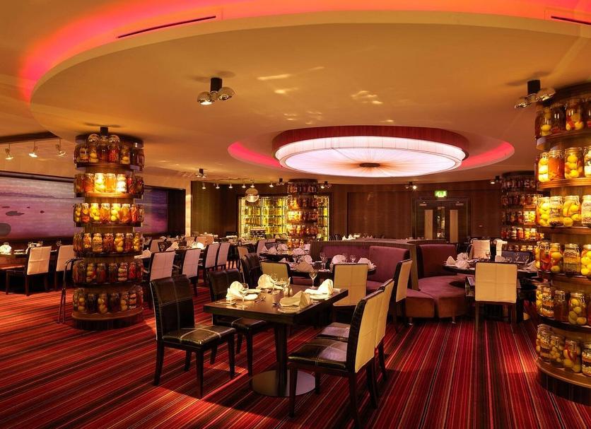Restaurant Photo