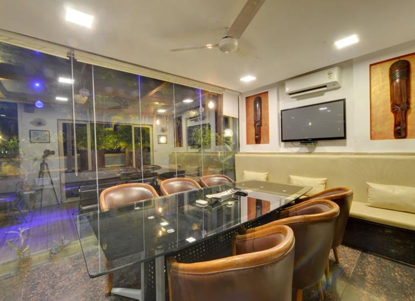 Business center Photo