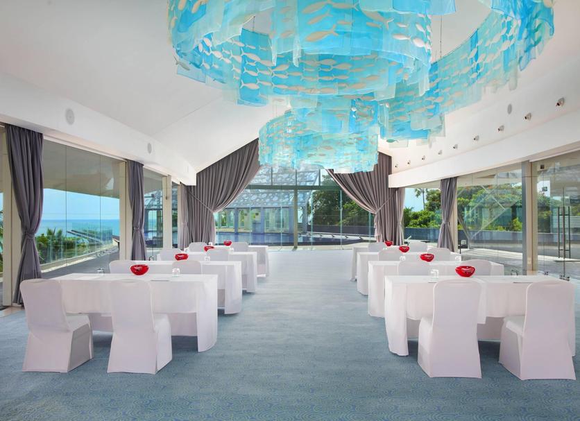 Banquet hall Photo