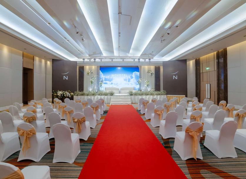 Banquet hall Photo