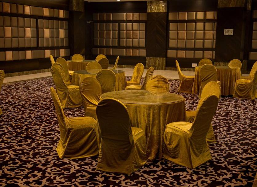Banquet hall Photo