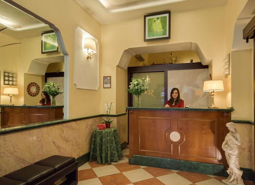 Front desk Photo