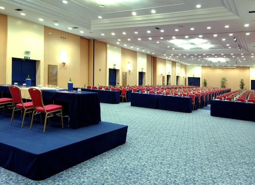 Conference room Photo