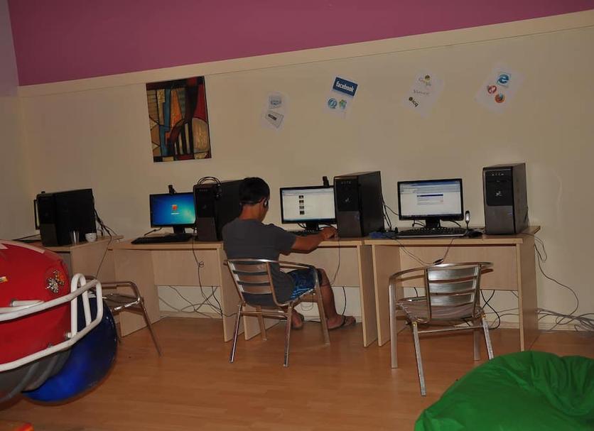 Business center Photo