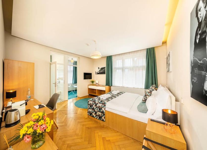 Bedroom Photo