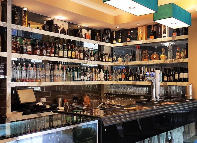 Bar Photo