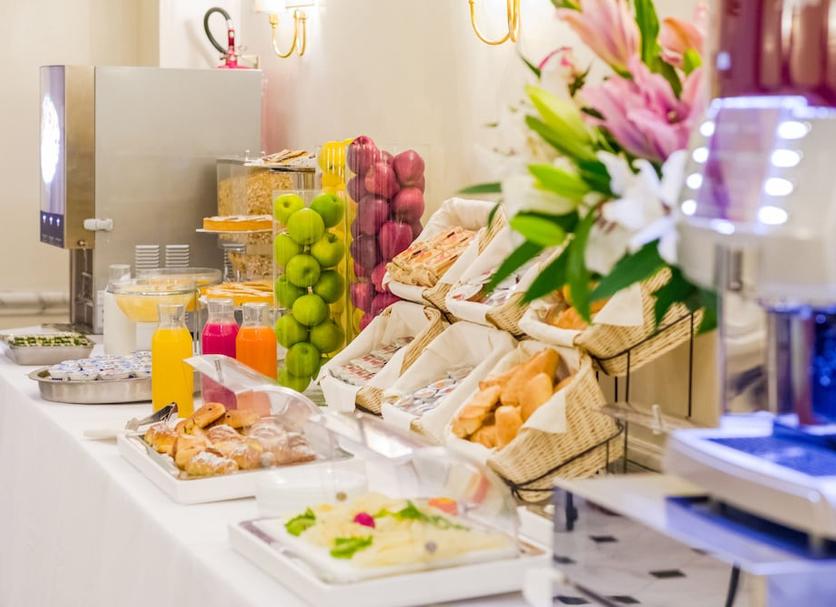 Buffet Photo
