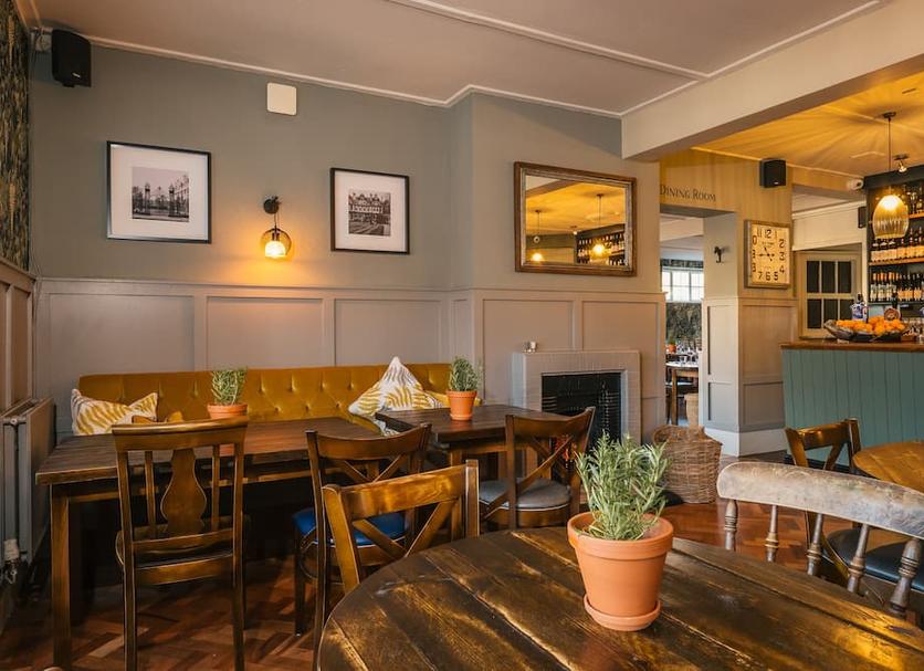 Restaurant Photo