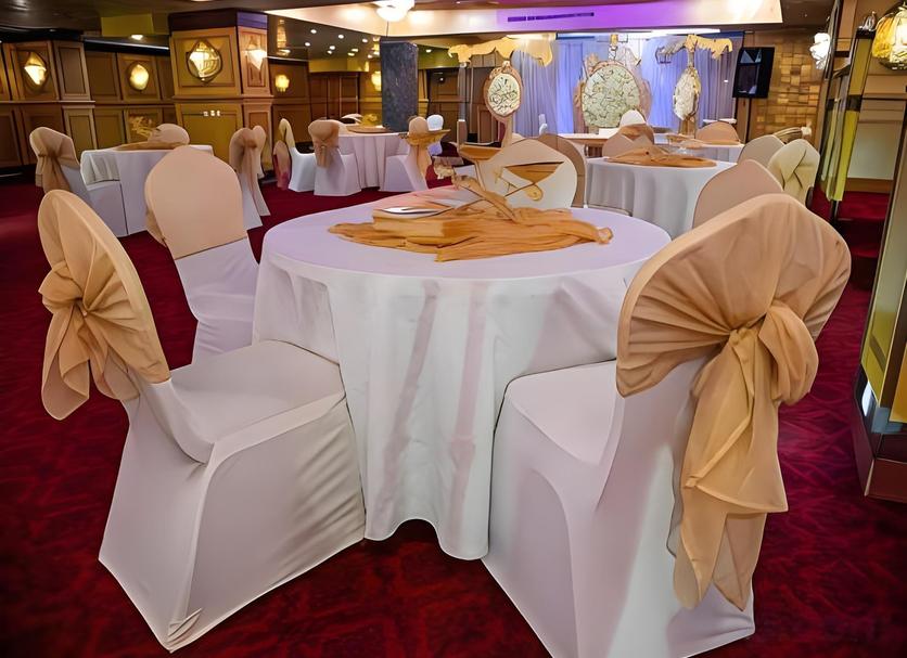 Banquet hall Photo