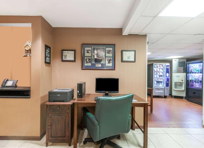Business center Photo
