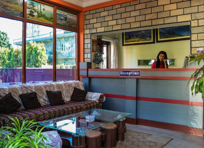 Front desk Photo