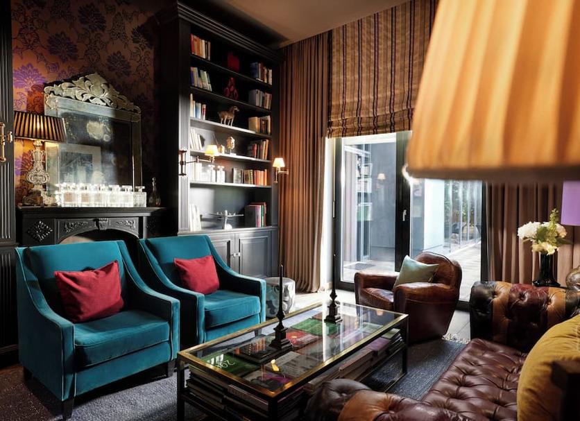 Lounge Photo