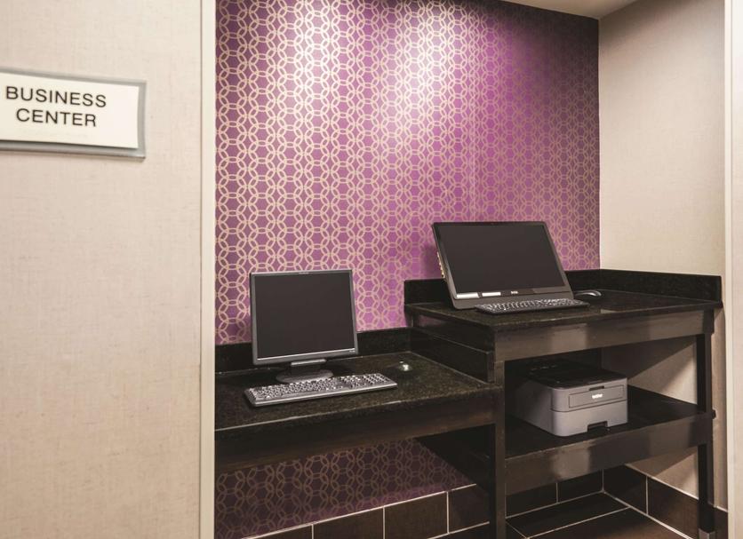 Business center Photo