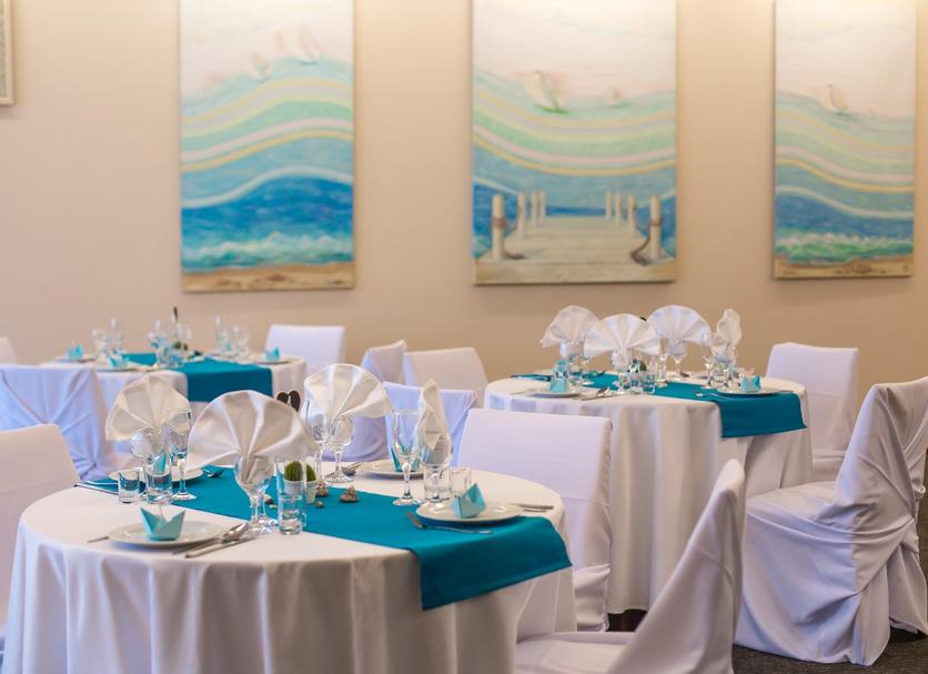Banquet hall Photo