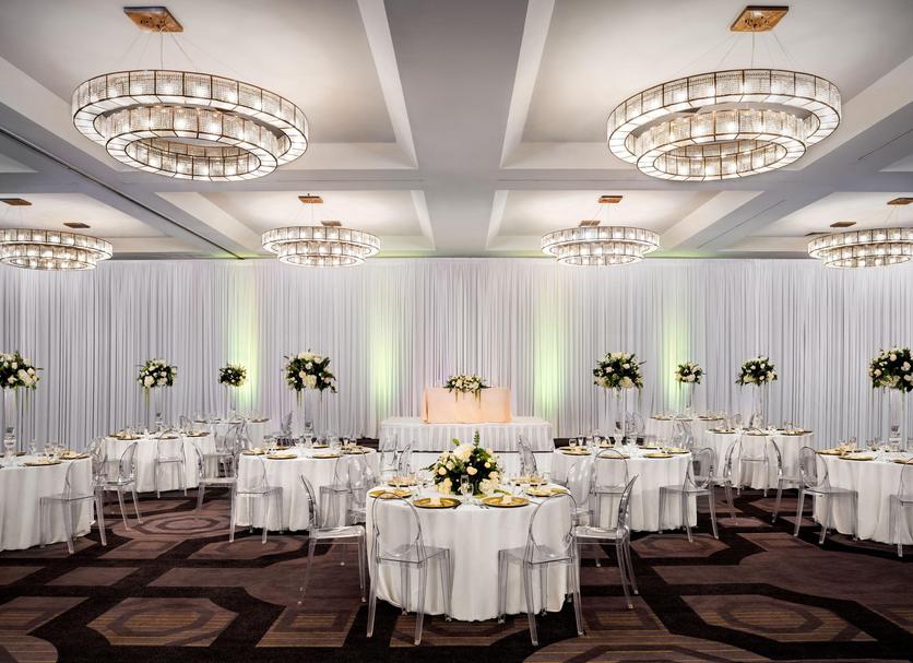 Banquet hall Photo