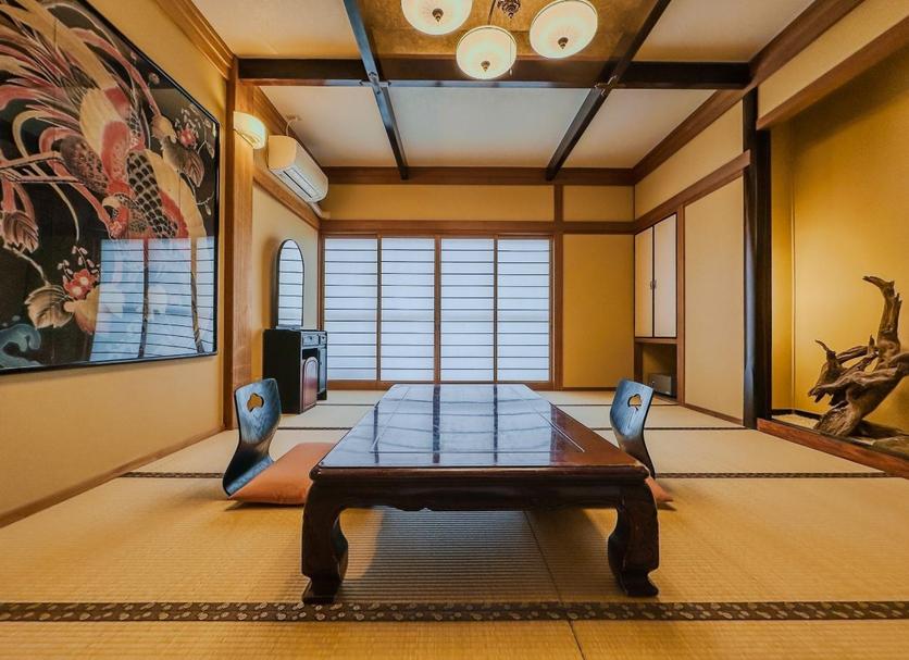 Dining room Photo
