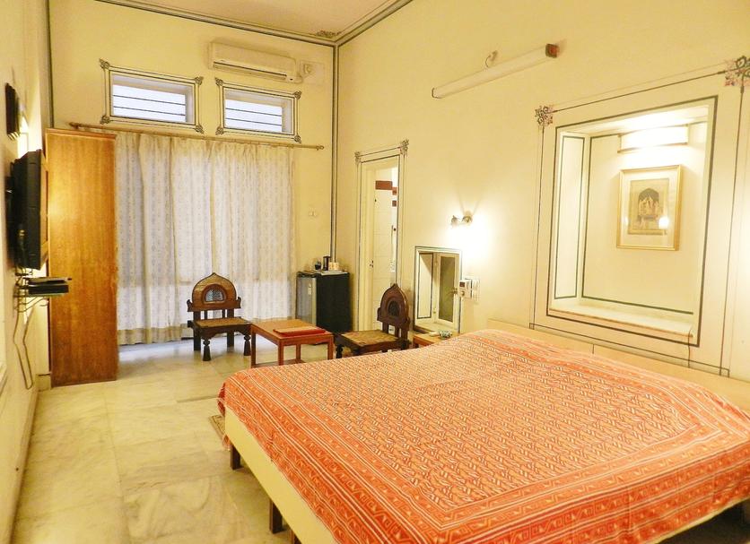 Bedroom Photo