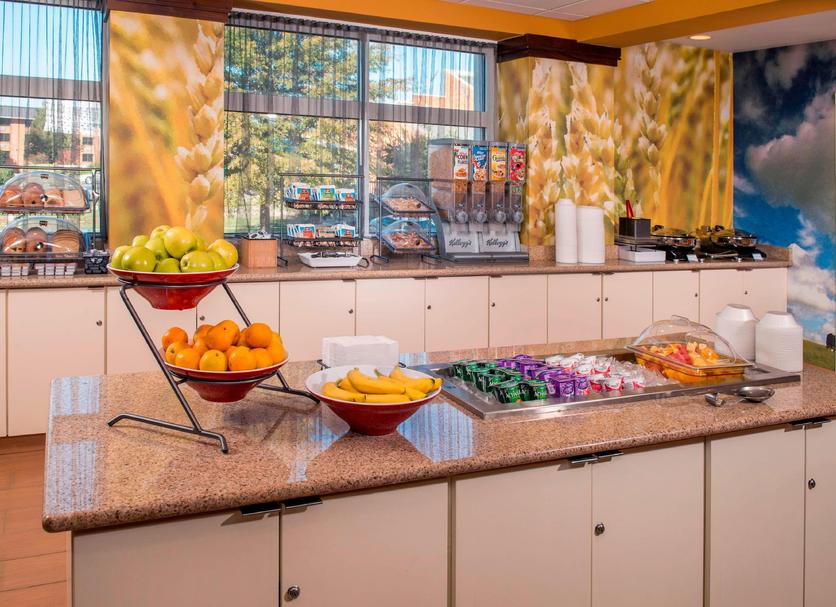 Buffet Photo