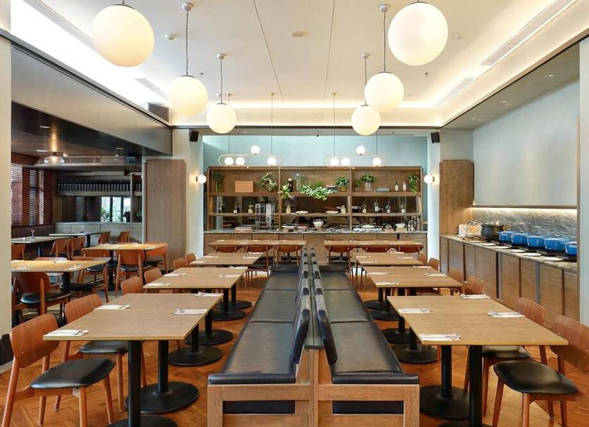 Restaurant Photo