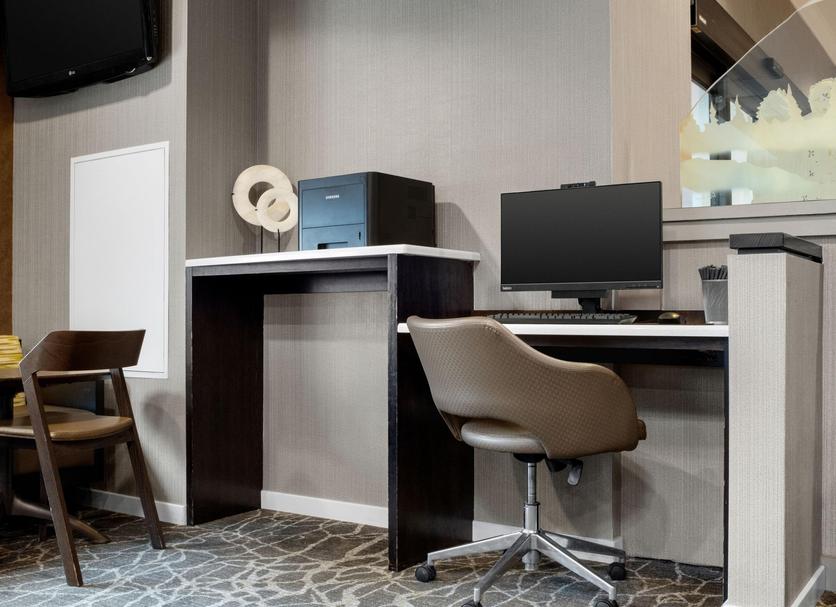 Business center Photo