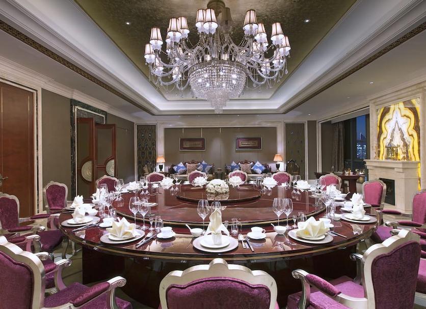 Banquet hall Photo