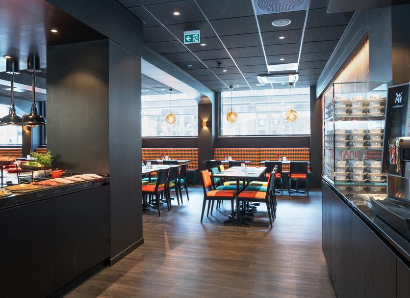 Restaurant Photo