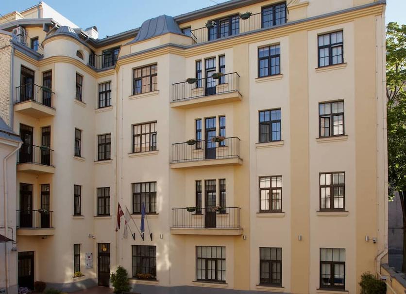 Building Photo