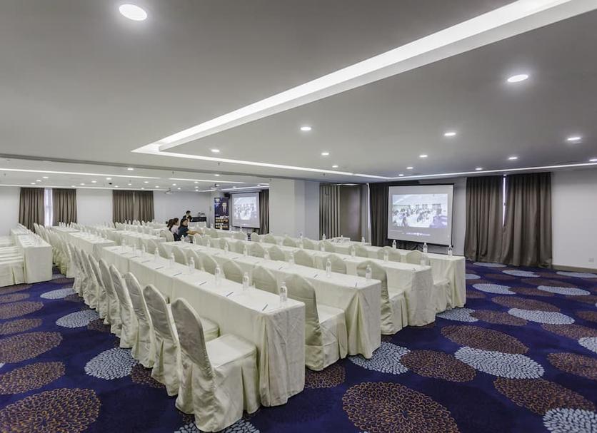 Conference room Photo