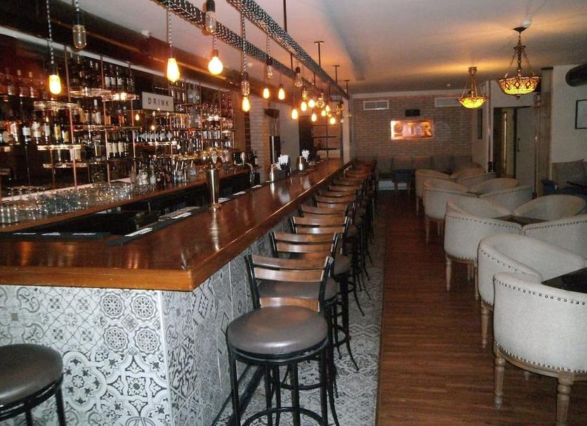 Bar Photo